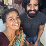 Keerthy Suresh Instagram – 25 days of #Dasara ❤️
Thanks a million for all the love you have showered on Dasara and Vennela! 🤍
Love love love only love and gratitude 🤗🙏
@nameisnani @dheekshithshettyofficial @srikanthodela__ @musicsanthosh @sathyansooryan.isc @navinnooli @kollaavinash @jithu_choreographer @slv_cinemas @saregamatelugu