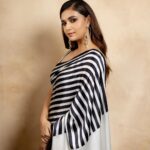Keerthy Suresh Instagram - 🖤🤍