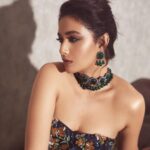 Keerthy Suresh Instagram - Blooming bold! 🌹 #JustForFun