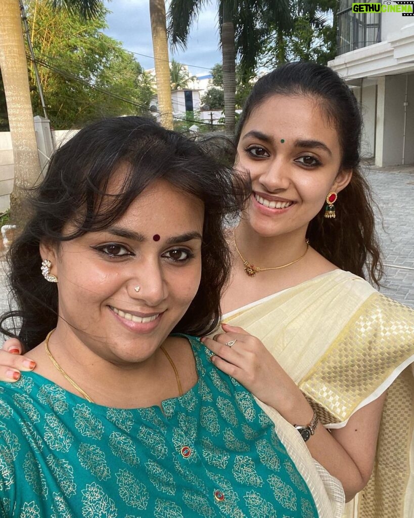 Keerthy Suresh Instagram - Sending you lots of love, hugs, and warm wishes on your birthday through these cute memories from my gallery, akkaveyy! May your year be as special as never before! 🤗❤️