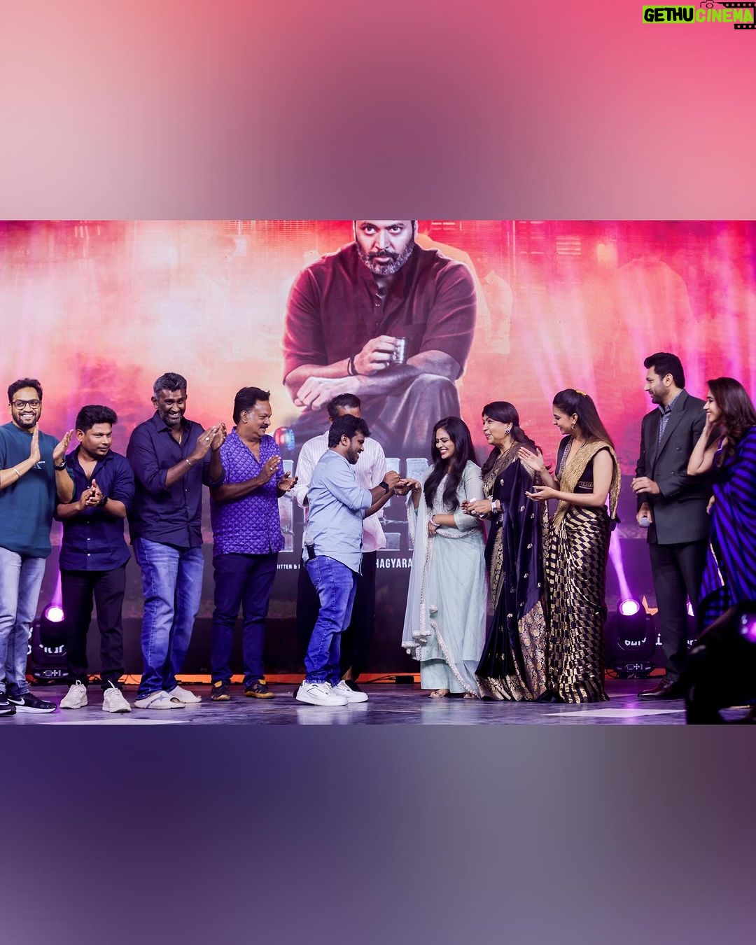 Keerthy Suresh Instagram - One of the busiest days hustling from a shoot in Pondicherry to celebrate the audio launch in Chennai with my #Siren Fam anddd it was all worth it! 🖤 Siren alarming in theatres from tomorrow 🚨 #Siren #sirenaudiolaunch