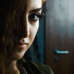 Keivan Mohseni Instagram - تولدی دیگر زندگی شاید آن لحظه مسدودیست كه نگاه من در نی نی چشمان تو خود را ویران می سازد تولدت مبارک عاطفه‌ام ❤️ #تولد #birthday