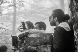 Keivan Mohseni Instagram - عکس‌های پشت صحنه فیلم‌کوتاه «میا» (Haze Over) به کارگردانی علی قاسمی

عکاس اردلان آزرمی @ardalan.azarmi 

ممنون از همکارانم در گروه فیلمبرداری؛ ستار گودرزی، حسین شباهنگ، آریا یزدی و یوسف جوان
با تشکر فراوان از رضا مرشدی