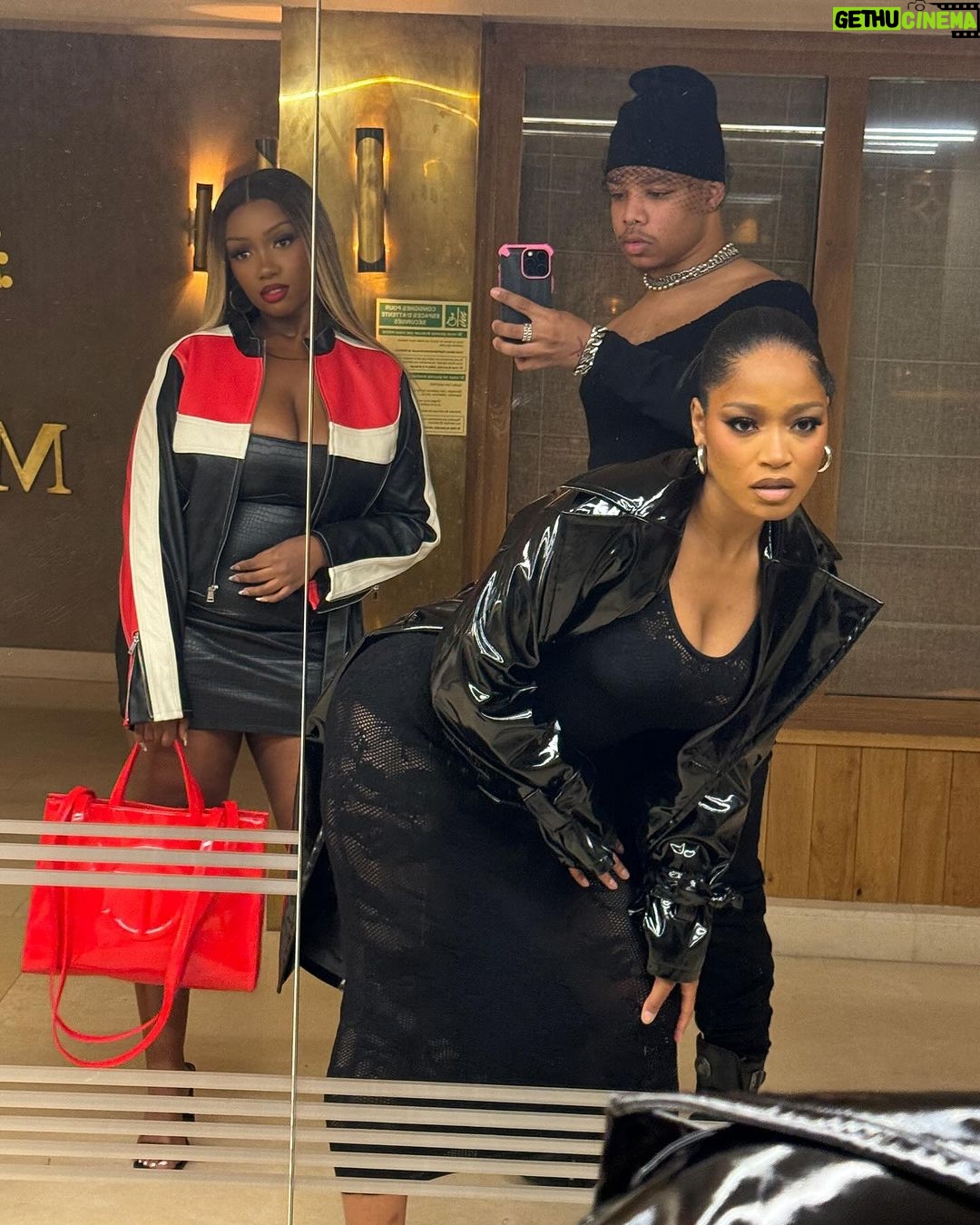 Keke Palmer Instagram - Squad goals. Paris, France