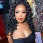 Keke Palmer Instagram - ‘Sit at my right hand until I make your enemies a footstool for your feet.’ Whenever you are down and up against battles you think are too great, remember who you are. God will handle your lightweight… Push through! What didn’t make you can never break you, keep shining. 😍