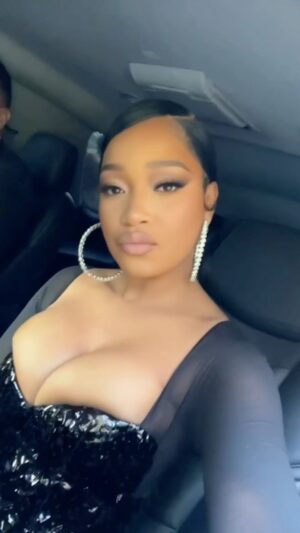 Keke Palmer Instagram - My new song “Assets” is for my entrepreneurial girlies, themies and boyiess!! If you about your business or you know somebody about they mf business, put an @ on it in the comments 😌🥂