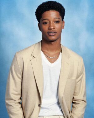 Keke Palmer Instagram - Why the man me look more correct 😍🤣— I’m hollering omg haha yassssss