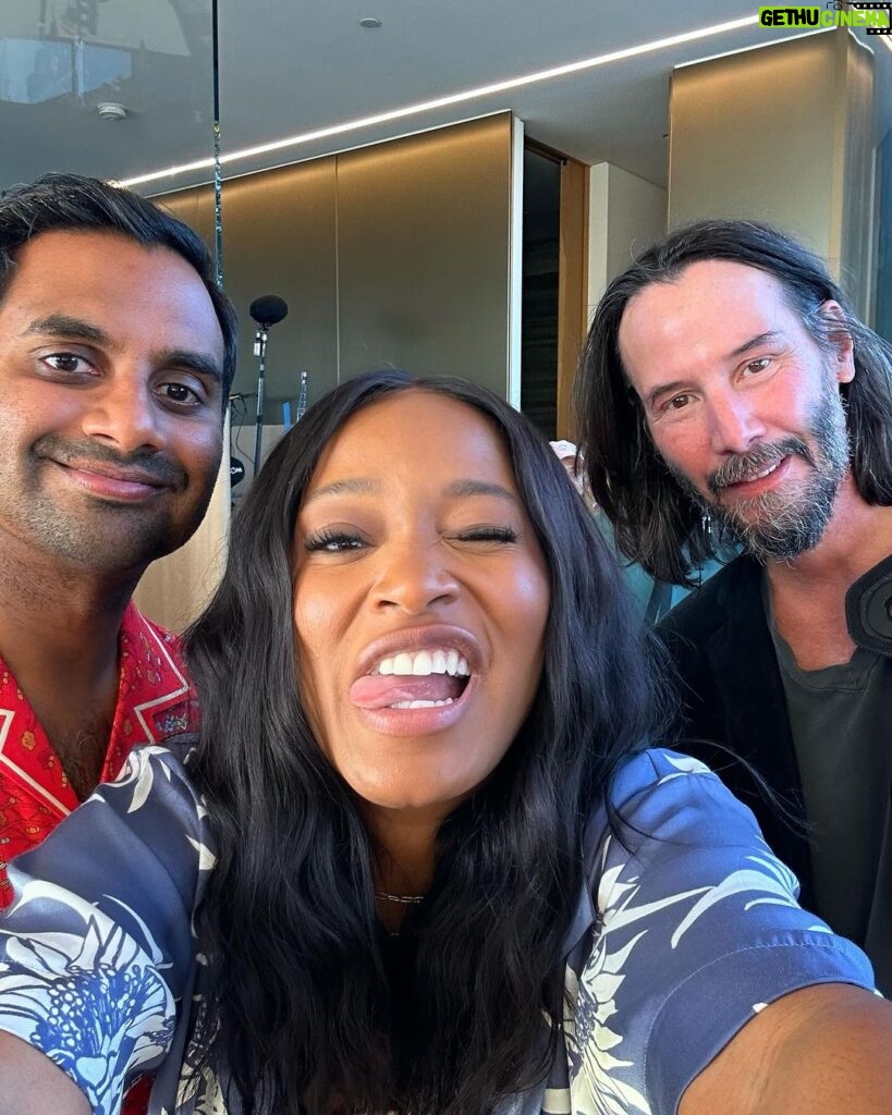 Keke Palmer Instagram - Having so much fun with these amazing guys on set of our film “Good Fortune” — we had a pool scene today that lowkey turned into a real pool party hahaha! Working with Aziz something spontaneous always happens 🤣♥️