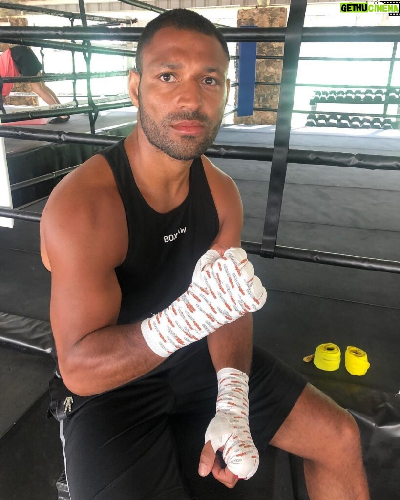 Kell Brook Instagram - Another session banked out here in @fuertegymfitness . Picking up the pace and keeping the tools sharp with @empire_protape 👌🏾 . . . #TrainingCamp #Boxing Caleta de Fuste