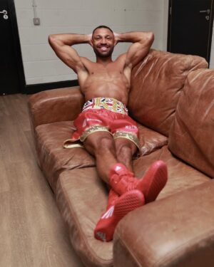 Kell Brook Instagram - 𝐎𝐧𝐞 𝐲𝐞𝐚𝐫 𝐚𝐠𝐨, 𝐚𝐧 𝐞𝐩𝐢𝐜 𝐫𝐢𝐯𝐚𝐥𝐫𝐲 𝐰𝐚𝐬 𝐜𝐨𝐧𝐜𝐥𝐮𝐝𝐞𝐝 🤝💥

@specialkellbrook stopped Amir Khan in the 6th round at a sold-out AO Arena. An unforgettable record-breaking night 🙌

#BOXXER | @skysportsboxing