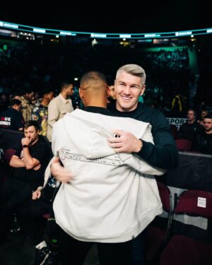 Kell Brook Instagram - @liambeefysmith x @specialkellbrook 🤝 career-defining wins at The AO Arena 🏟️🔥

Would you like to see these two fight in the future?

#BOXXERManchester | Now | @skysportsboxing