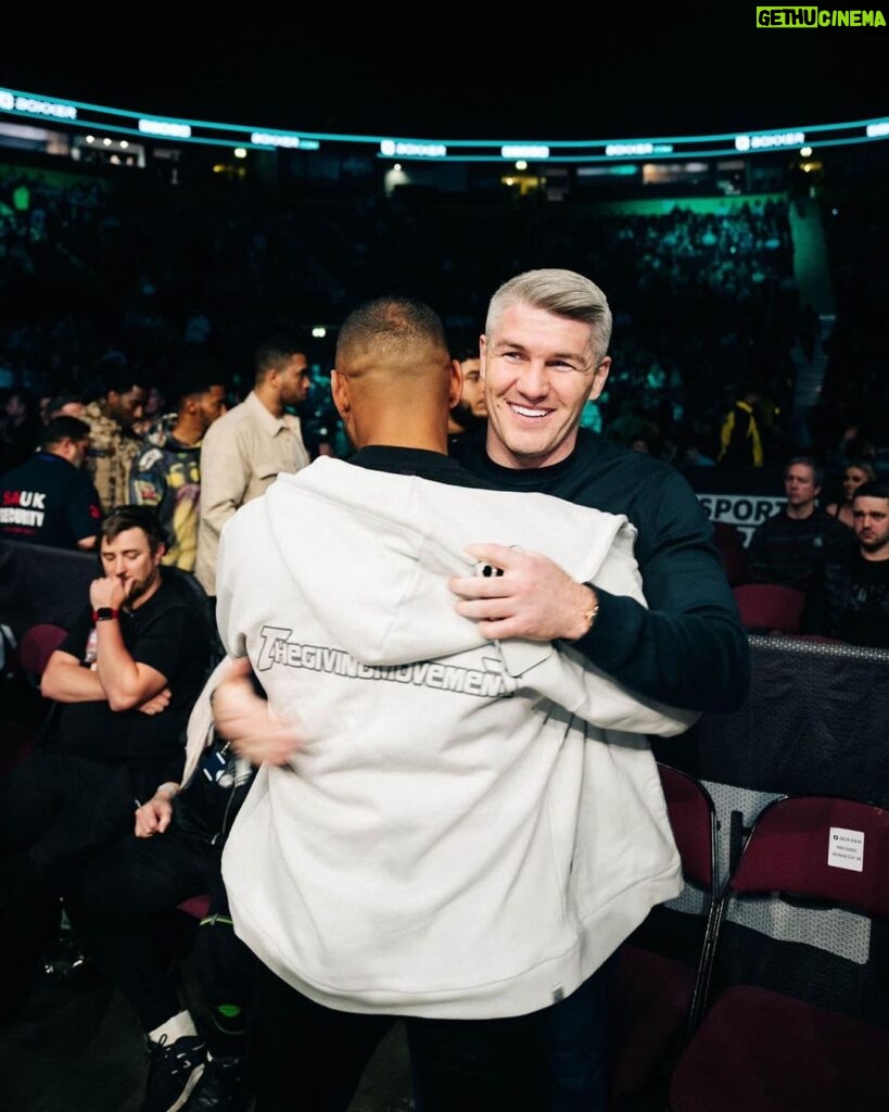 Kell Brook Instagram - @liambeefysmith x @specialkellbrook 🤝 career-defining wins at The AO Arena 🏟🔥 Would you like to see these two fight in the future? #BOXXERManchester | Now | @skysportsboxing