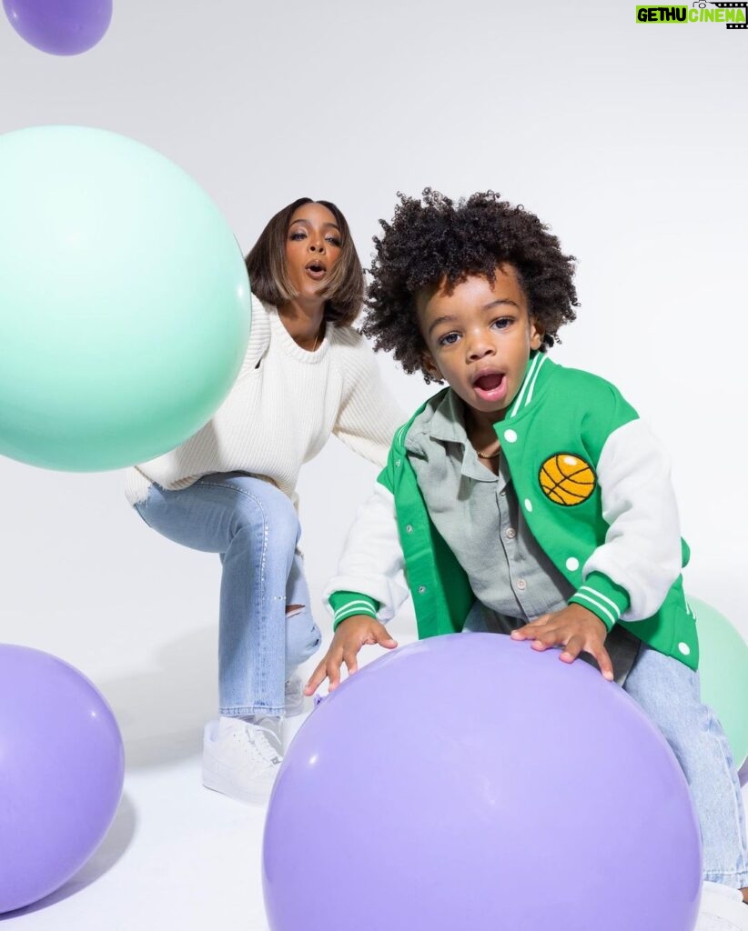 Kelly Rowland Instagram - Noah, Titan, and Myself had the best time with @kindredbyparents ❤️❤️ Thank you to everyone who made this unforgettable shoot happen!
