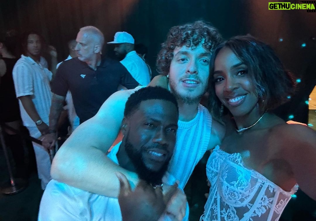 Kelly Rowland Instagram - @michaelrubin White Party!! Fun times were had!!!