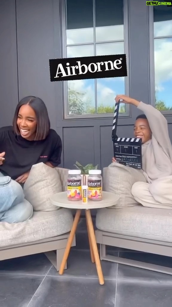Kelly Rowland Instagram - I’m so excited to partner with @airborne_us to support my family’s immune health! Airborne is an 8-in-1 immune support formula*, giving you plenty of Vitamin C and as Titan would say “so much more!”   For more details, visit AirborneDoMore.com #ad #AirbornePartner #AirborneHealth #DoMore   *These statements have not been evaluated by the Food and Drug Administration. These products are not intended to diagnose, treat, cure, or prevent any disease.