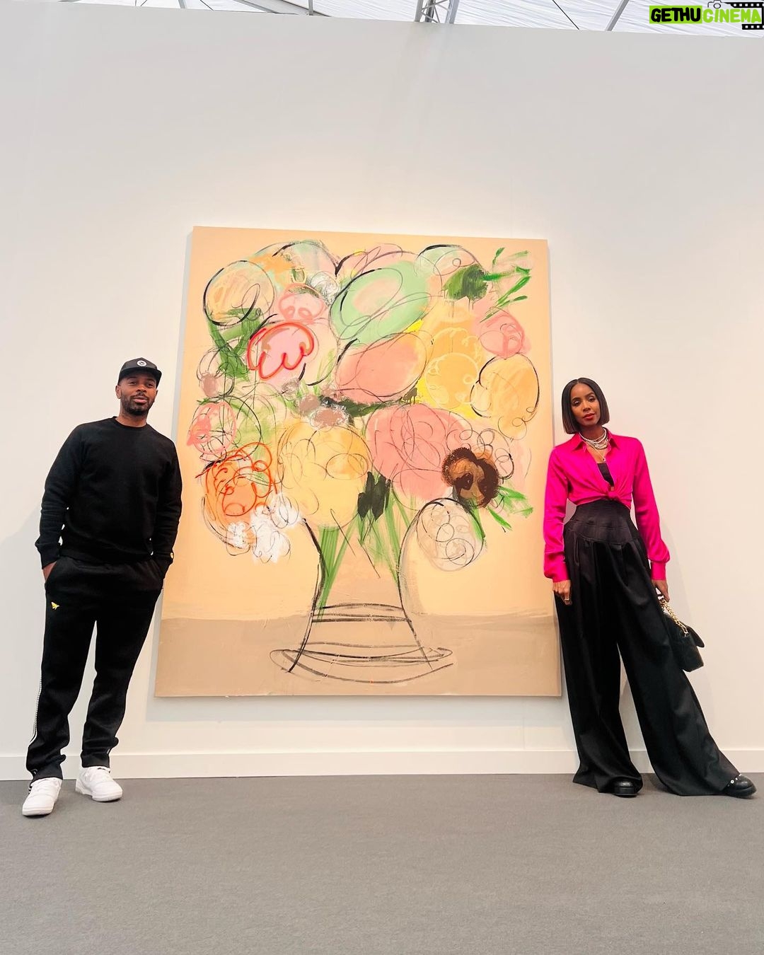 Kelly Rowland Instagram - #friezeartfair #ferrari #ferrarisheppard