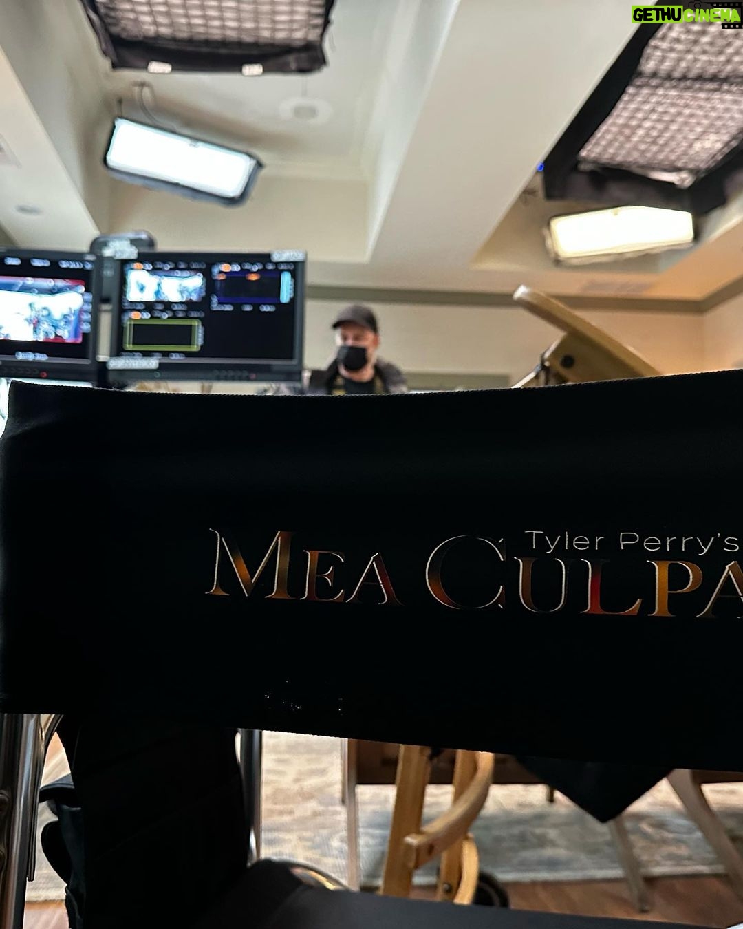 Kelly Rowland Instagram - Candy Drip on the set of “MEA CULPA”…… My last couple weeks……set life, sleep…..