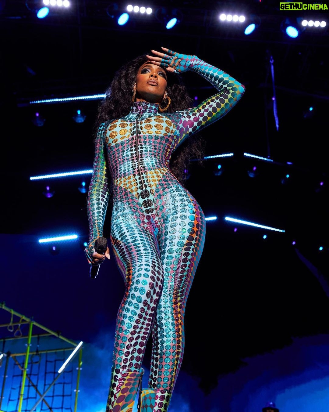 Kelly Rowland Instagram - @sydneyworldpride โค๏ธ๐งก๐๐๐๐