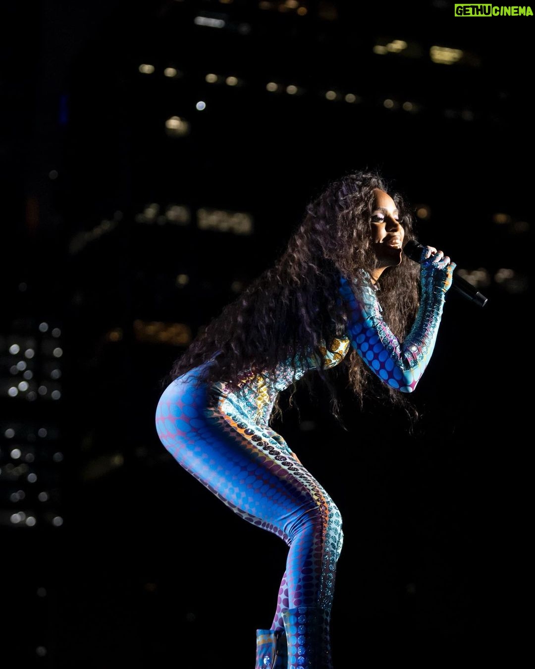 Kelly Rowland Instagram - @sydneyworldpride โค๏ธ๐งก๐๐๐๐