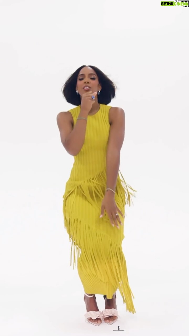 Kelly Rowland Instagram - Check out @kindredbyparents’ first digital issue launch featuring one of our favorite superstar mamas @kellyrowland! Click the link in our bio to see how Kelly does conscious, joyful parenting. 💜🫧#kindredcrew #kellyrowland #blackjoy Credits: Words by Kindred Editorial Lead: @ocaelo Photographer: @thetylertwins Videographer: @brittney.janae Gaffer: @jus10henry Senior Visuals Editor: @jasminepurdie Visuals Manager: Sahara Borja Senior Editorial Director: @ameliaearoundtheworld Associate Editorial Director, Special Projects: @kaityvelez Contributing Editor: @brooklynrwhite Social Direction: @paloma_sue_c Social Media Editor: @sheisimanib Producer: @whitneydev.n Styling: @WilfordLenov Hair: @jstayready_ @iamchrisaaron management Makeup: @officialsheiks Production Associate: @mrsrobinbeltran Executive Producer: @happygojoanie Video Editing: Maura Willey Talent Booking: @talentconnectgroup