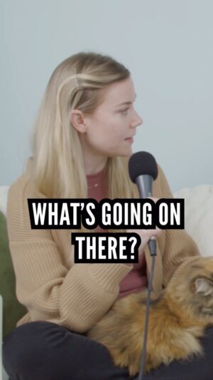 Kelsey Cook Instagram - The crowdwork clip has 11 million views in 2 days so we had to discuss Chad’s “responses” on Pretend Problems 😂 #standupcomedy #comedy #podcast #reels #relationships
