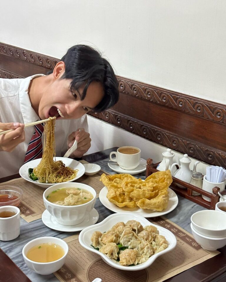 Ken Lertsittichai Instagram - All about “EAT” 🧋🍜🍪 Hongkong&番禺