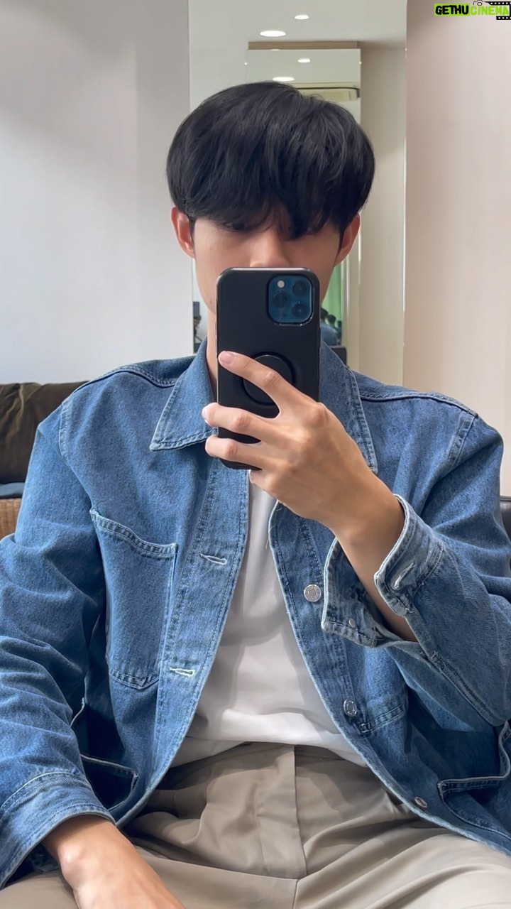 Ken Lertsittichai - 3.5K Likes - 👌🏻 + 💈