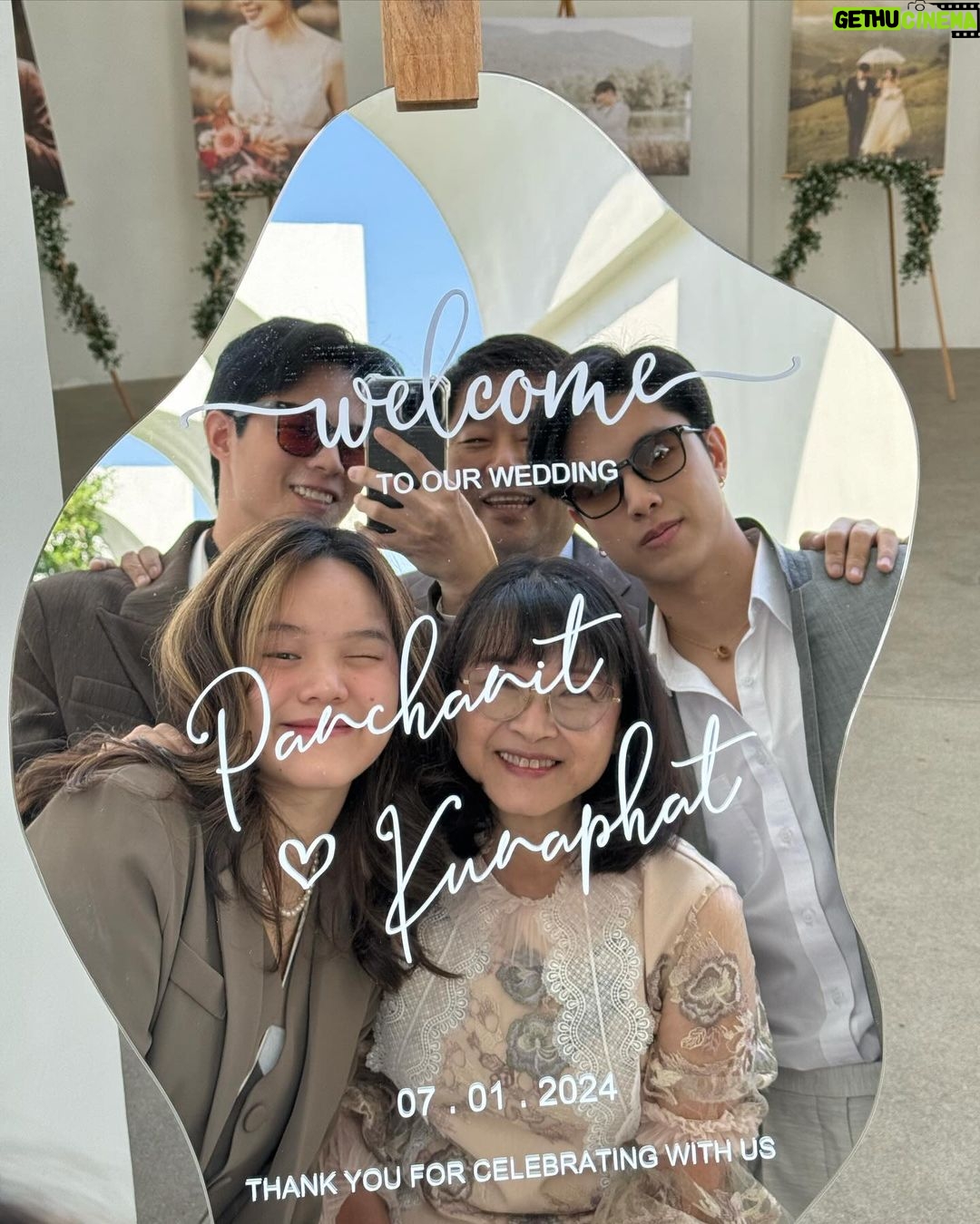 Ken Lertsittichai Instagram - š¤ White ānā Brown š¤ AUBE