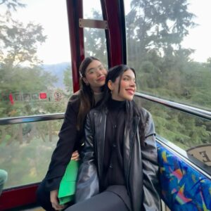 Kenia Os Instagram - 🇯🇵🫰🏻
