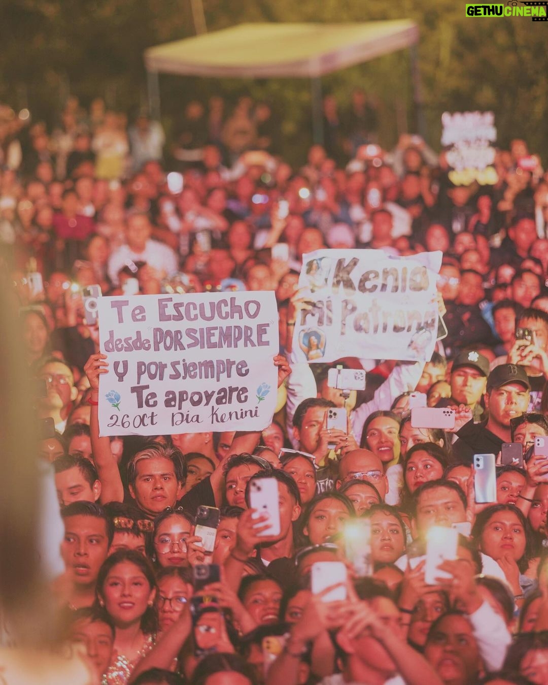 Kenia Os Instagram - mira q cute cuteeee ahhhhh Mexico