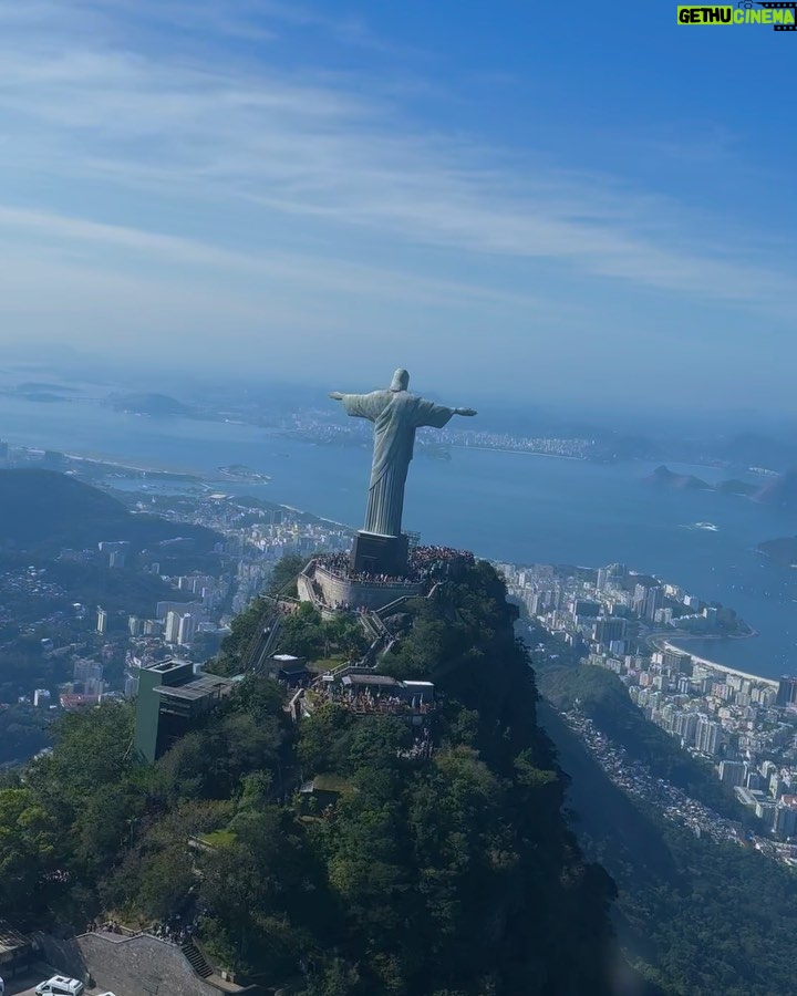 Kenia Os Instagram - 🫀Te amo Brasil, te amo Rio. Brasil - Rio de Janeiro