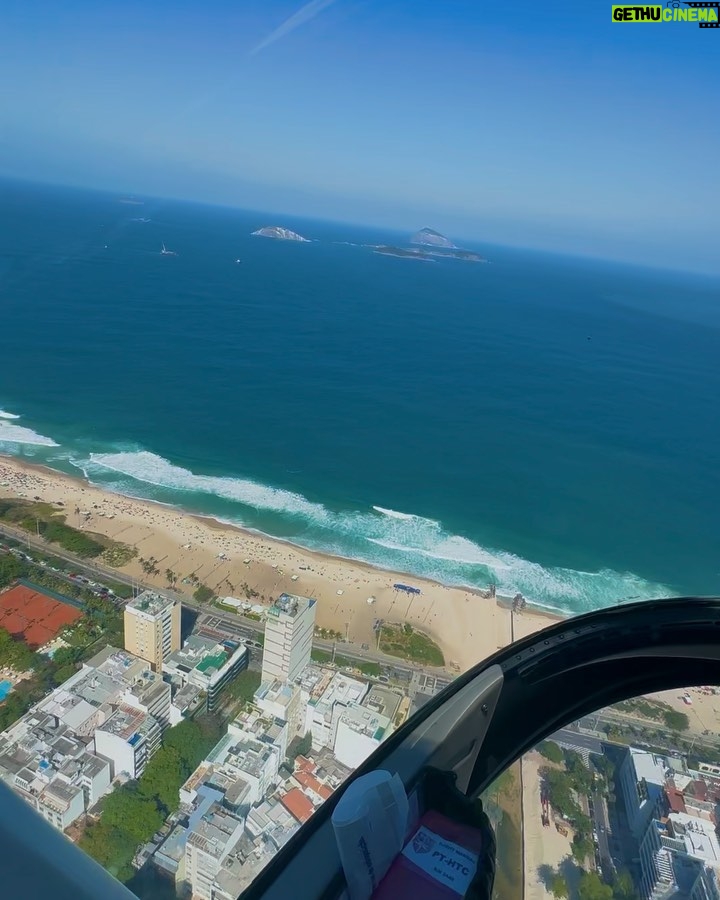 Kenia Os Instagram - 🫀Te amo Brasil, te amo Rio. Brasil - Rio de Janeiro