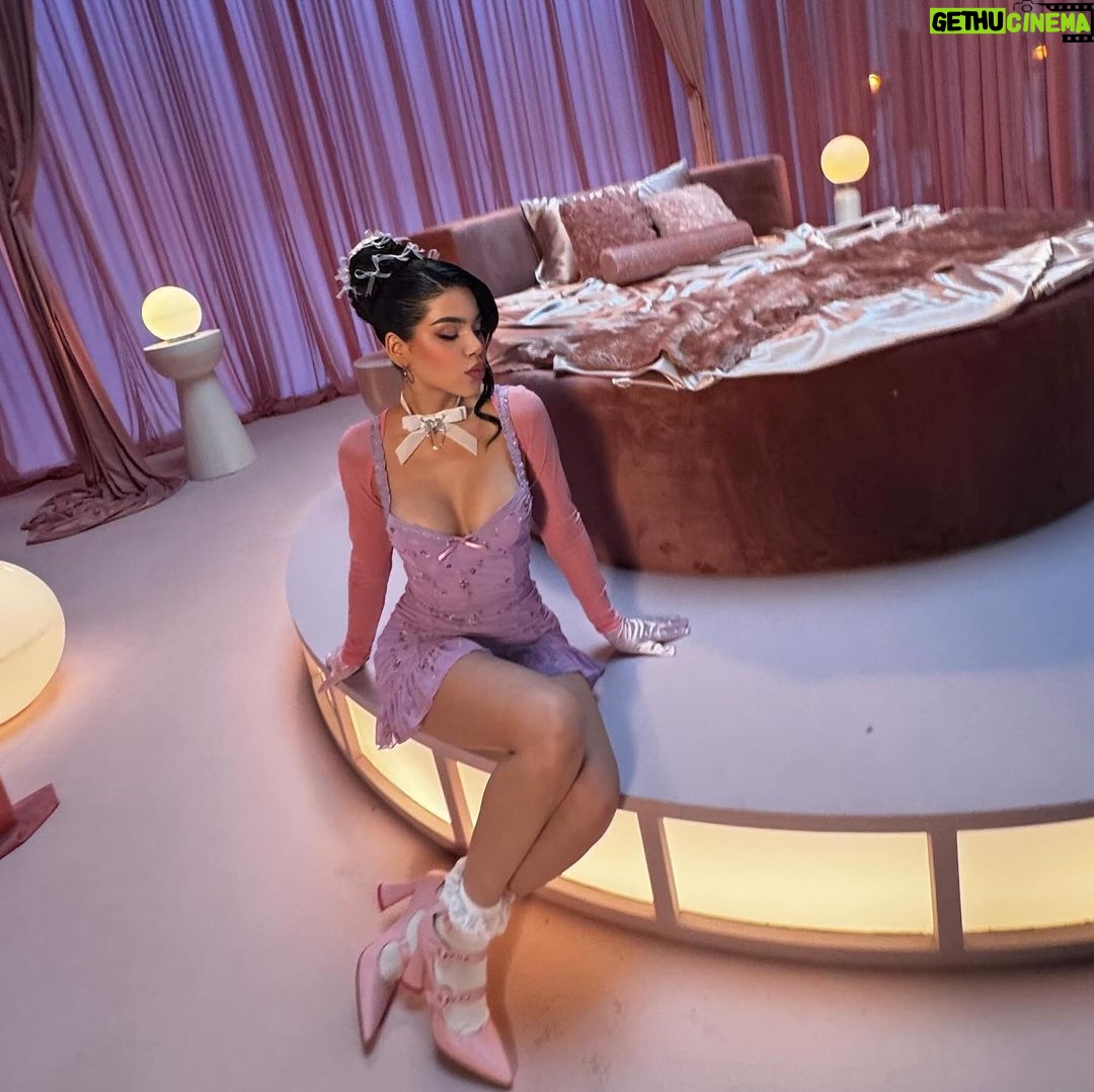 Kenia Os Instagram - ♡ bb ya hiciste pre-save? Mexico