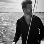 Kenneth Mitchell Instagram – Sailing with my best friends & my StarTrek family in the Grand Cayman Islands is something I will never forget. 🖤 @startrekthecruise #StarTrek #StarTrekDiscovery
