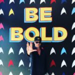 Kenneth Mitchell Instagram – BE BOLD | BE OLD >>> A little recent Klingon #StarTrek adventure with KOL & LRELL to the new #StarTrekDiscovery mural @alfred coffee in SilverLake 🖖🏽 My daughter ended up stealing the show. 💙 #StarTrekFYC #StarTrekFamily #LLAP #FYC #StarTrekDiscoveryFYC Alfred Coffee Silverlake