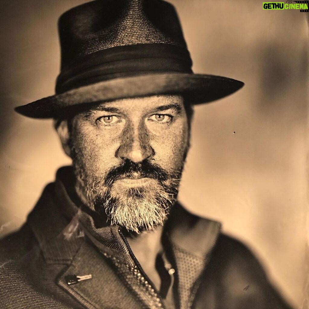 Kenneth Mitchell Instagram - Bandit or Prospector? 12x12 tin plate with late 18th century lens. No filter. Completely fascinated by the process and patience for one photo. Thank you @jmedinaphotography for your artistry and thank you @omundson for letting me share in this special experience. I have freckles! Studio City