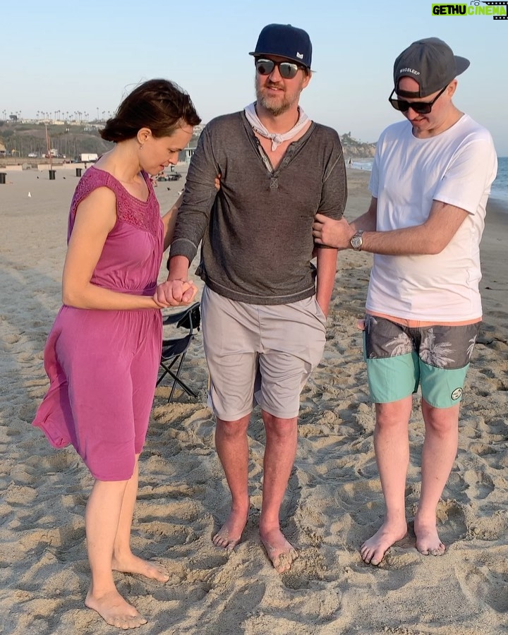 Kenneth Mitchell Instagram - Grateful to be able to take a few steps, feel my toes in the sand with my family and best friend. Always motivated and inspired by mother nature and the care of others. You never walk alone. 🌸 #ALS #YNWA #LLAP video credit: uncle Sean Malibu, California