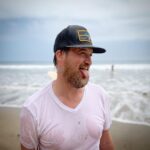 Kenneth Mitchell Instagram - Joy to the fishes in the deep blue sea. Joy to YOU ➕ me. 😆 Happy #summersolstice 🌞 These days are not always peachy but being here, on this earth, is a gift. 💛 #firstdayofsummer California