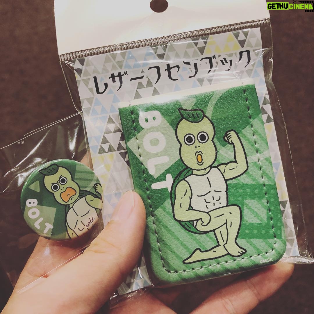 Kensho Ono Instagram - ファイナルボルトファイナルパンチ! #名作くん
