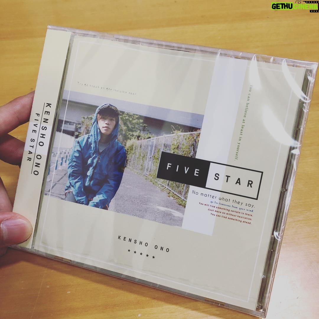 Kensho Ono Instagram - 出来たー😎✨✨✨ 6月27日発売! #小野賢章 #fivestar #新曲