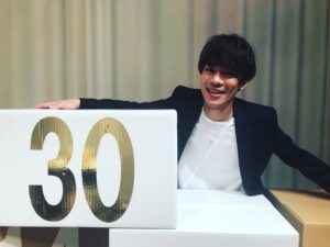 Kensho Ono Instagram - 「7RULES」チームから、とっても素敵なお花を頂きました！
本当にありがとうございます！
嬉しかったです^_^