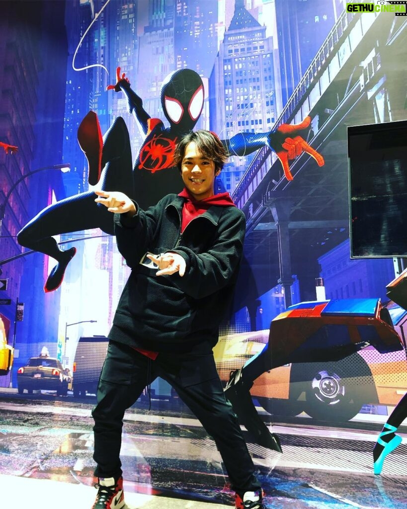 Kensho Ono Instagram - 「スパイダーマン:スパイダーバース」の取材を受けてきました🕷 #小野賢章 #spiderverse