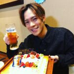Kensho Ono Instagram - 小野賢章のおののみにて。 #小野賢章 #プレモル #おののみ