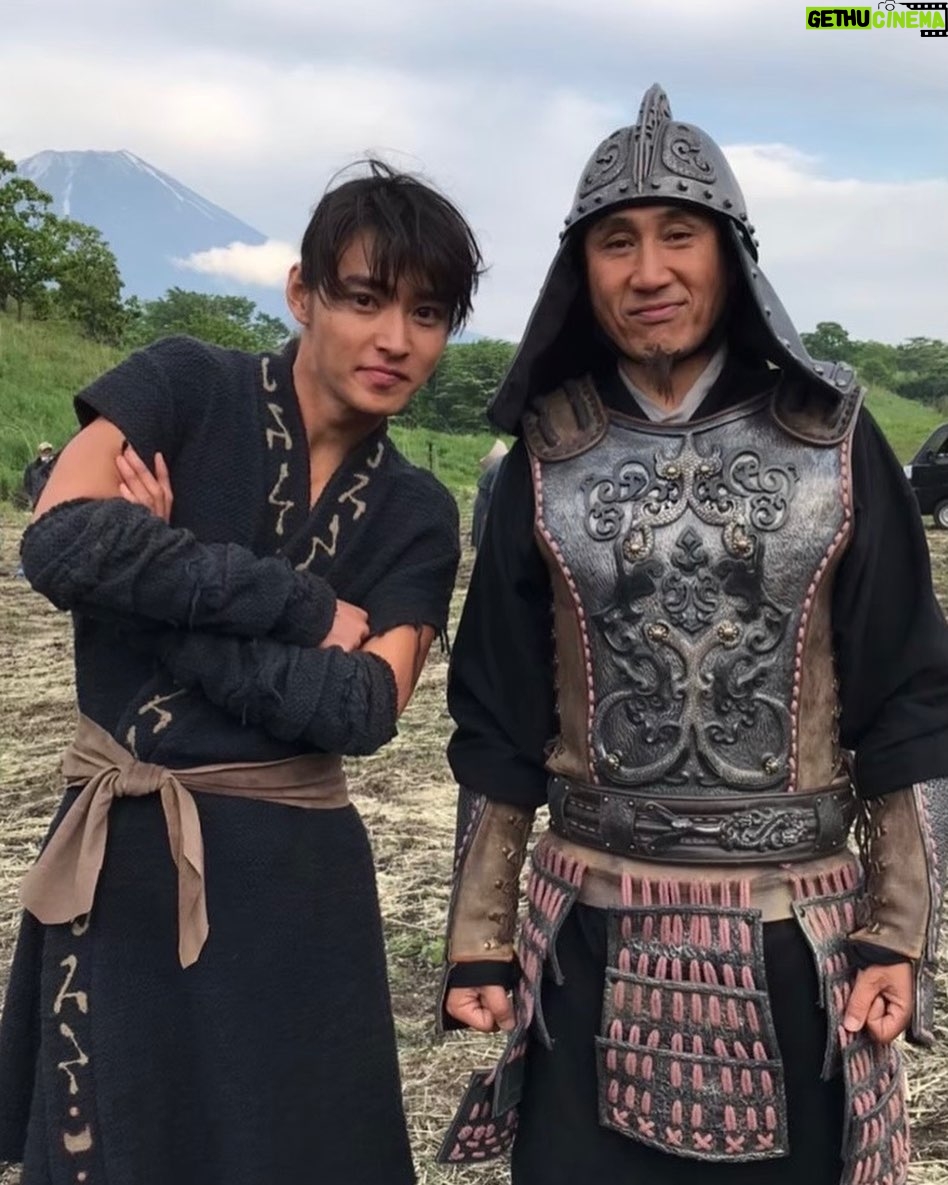 Kento Yamazaki Instagram - 縛虎申役 渋川清彦さんと! #PR