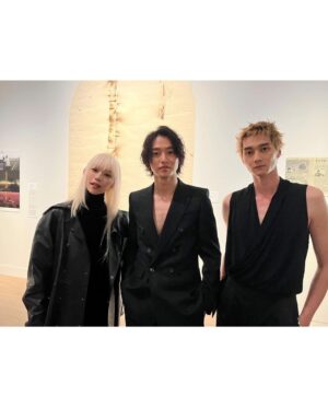 Kento Yamazaki Instagram - 蔡國強 × Saint Laurent
宇宙遊 -〈原初火球〉から始まる　刺激的で興奮しました！
#PR
@ysl
