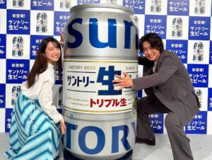 Kento Yamazaki Instagram - 生きれば生きるほど生ビールはうまい！
今日を生きたら全員優勝！
これからサントリー生ビールよろしくお願いします！
#PR
#生生生
#サントリー生ビール
#全員優勝