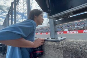 Kento Yamazaki Instagram - 中上貴晶選手が参戦している「2023 FIM MotoGP™ 世界選手権シリーズ 第14戦 MOTUL Grand Prix of Japan」のフリープラクティス観戦に行ってきました！
間近で音を聞けて、見れて、大迫力で圧倒的
興奮しました。
中上貴晶選手からのお話や、ピットも見学させていただき貴重な体験をさせてもらいました！
#PR
@oakleyjapan 
@takanakagami 
#ProtectYourEyes
