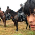 Kento Yamazaki Instagram - 信と馬 #PR #キングダム #運命の炎 #オフショット