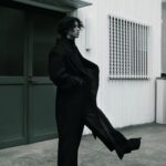 Kento Yamazaki Instagram - 「エル・ジャポン」9月号特別版本日発売！ #PR #サンローラン @ellejapan @ysl