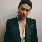Kento Yamazaki Instagram - GQ JAPAN 5月号4月1日発売！ #PR #サンローラン #YSL